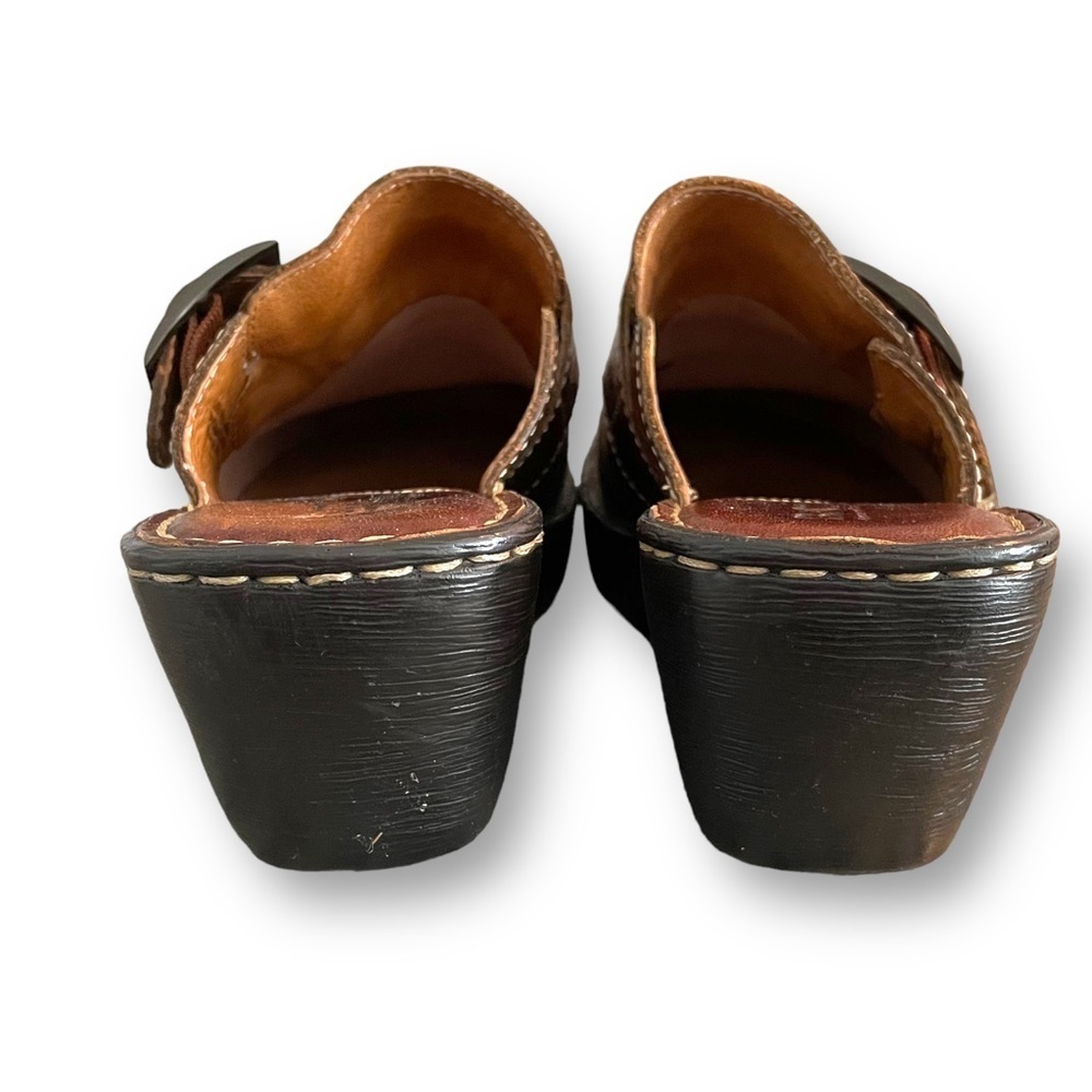 BORN Brown Leather Mule Clog Buckle Slip On Women's Size 8 - Picture 4 of 7